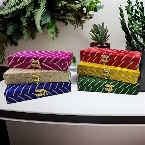New Leheriya Gota Print Cash or Gaddi Gift Box - Mixed Colors – Wrap Shap