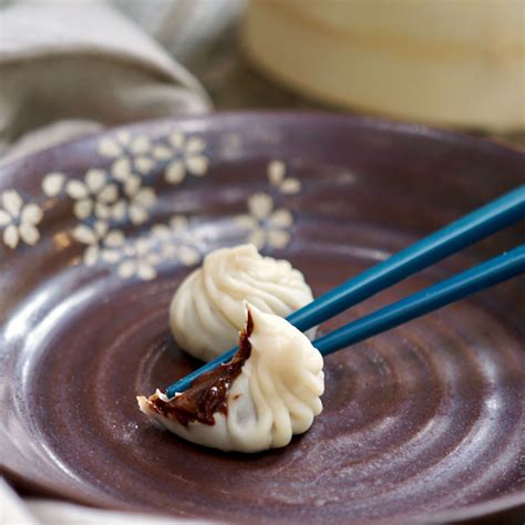 Din Tai Fung Chocolate Xiao Long Bao | Recipe Cart | Recipe Cart