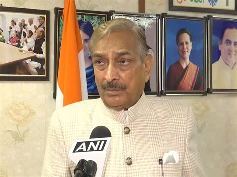 BLO deaths intolerable, govt must allow SIR discussion: Congress MP ...