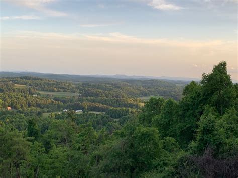 BENT MOUNTAIN LODGE (Copper Hill) - Specialty B&B Reviews & Photos ...