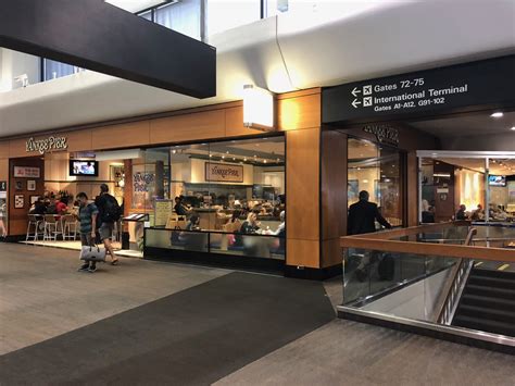 Review: Yankee Pier SFO (Priority Pass Restaurant) - Live and Let's Fly