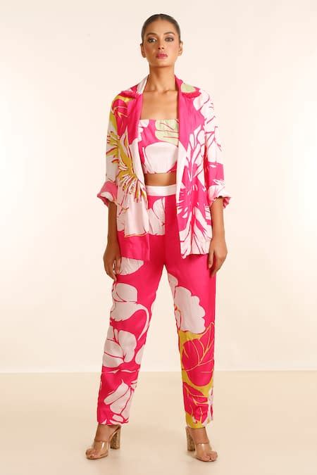 Garo | Designer Sarees, Gowns, Lehengas | Aza Fashions