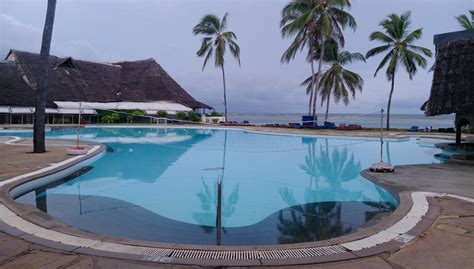 THE REEF HOTEL MOMBASA - Hotel Reviews, Photos, Rate Comparison ...