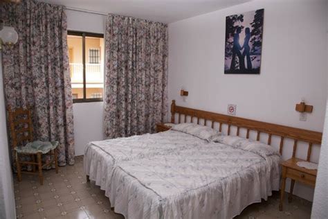 BON AIRE APARTMENTS (Peguera, Majorca, Spain) - Apartment Reviews ...