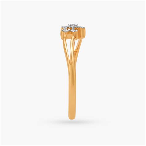 Minimal Edge Diamond Ring
