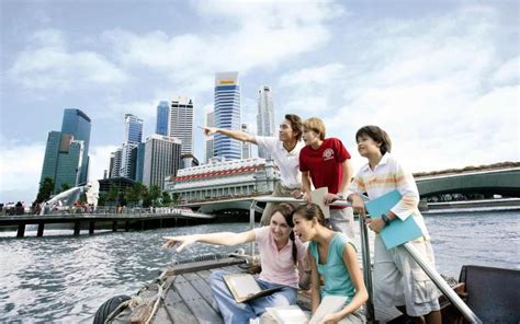 出国新加坡打工能挣多少钱（在新加坡工作的生活成本高吗） - 科技田(www.kejitian.com)