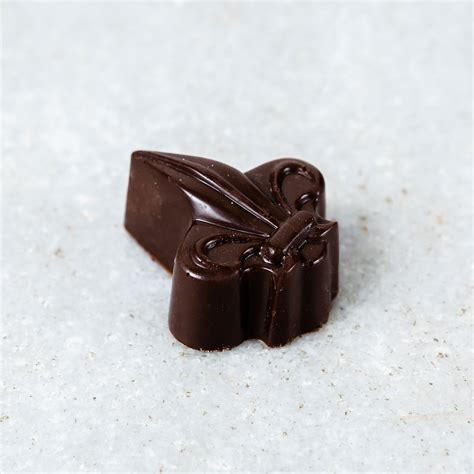 Select Your Truffles – Tempered Fine Chocolates