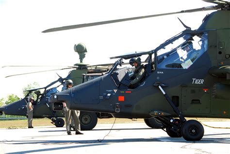 U.S. and German aviators test new attack helicopter in Grafenwoehr ...