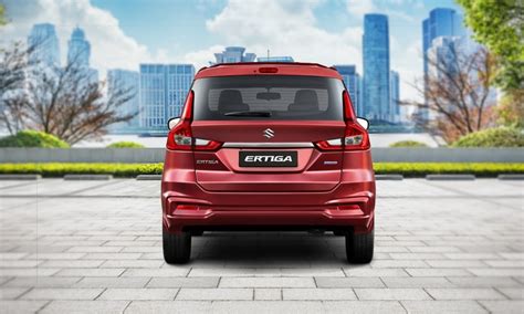 Maruti Ertiga Smart Hybrid Vxi On-Road Price, Specs , Features & images