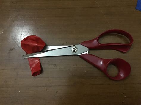 Mini Air Vortex Cannon : 7 Steps - Instructables