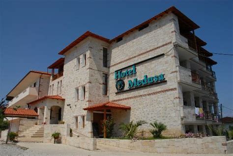 MEDUSA HOTEL (Kriopigi, Kassandra) - Inn Reviews, Photos, Rate ...