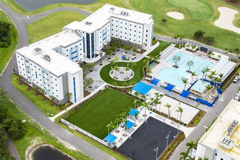 About Us | IMG Academy