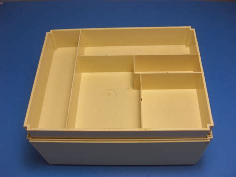 Singer Sewing Machine Box 的图像结果