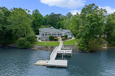 207 Riverview Terrace, Lake Wylie, SC - lhrmls-01647804 - LakeHomes.com
