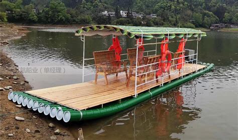 CHINA: Yángshuò - Yùlóng River Rafting (桂林:玉龙河竹排飘流) - YouTube