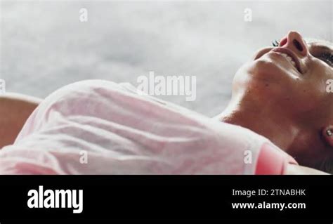 Rezultat imagine pentru Bodybuilder Intense Training