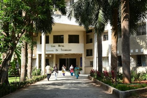 Juhu Campus | SNDT Women's University