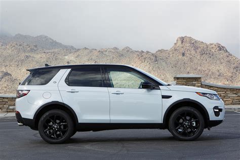 2019 Land Rover Discovery Sport: Review, Trims, Specs, Price, New ...