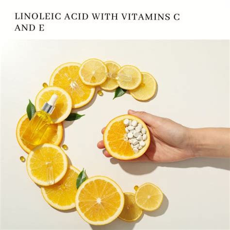 Linoleic Acid: Skin Benefits, Uses and Side Effects | Clinikally