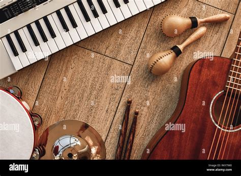 Electric Instruments 的图像结果