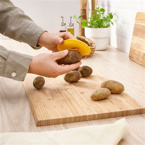 UPPFYLLD vegetable scrubber, bright yellow - IKEA