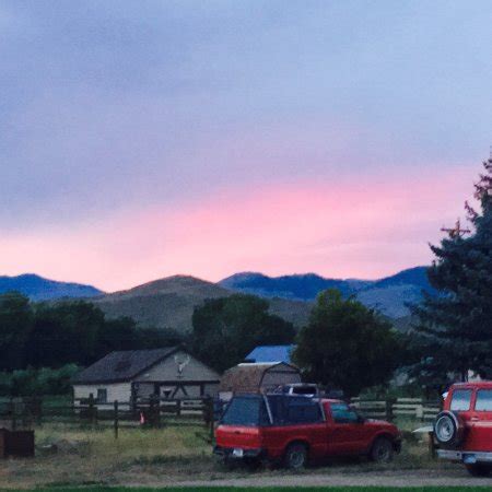 PIONEER MOUNTAIN CABINS (Melrose) - Campground Reviews & Photos ...