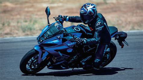 Top 5 Sub-800cc Sportbikes You Can Buy in India Right Now: Suzuki GSX ...