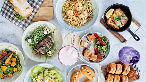 Mixxed Food And Drinks