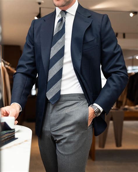 Pin by Dan Alexander on Men Style | Mens fashion suits, Stylish mens ...