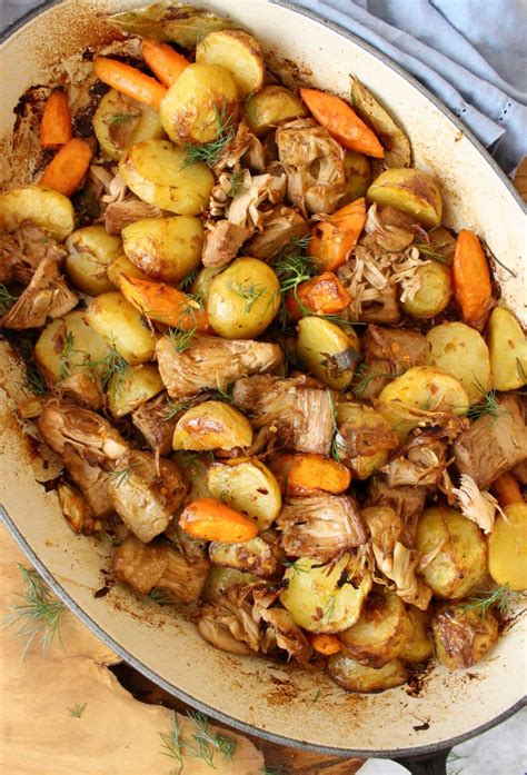 Vegan Pot Roast • Veggie Society