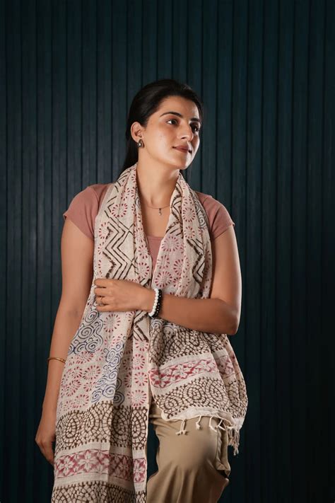Buy Cotton Hand Printed Scarf #24