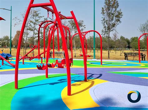 Wet pour rubber crumb in the design of outdoor playgrounds and ...