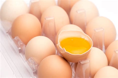 鸡蛋怎样煮才不会破、更好剥？| 果壳 科技有意思