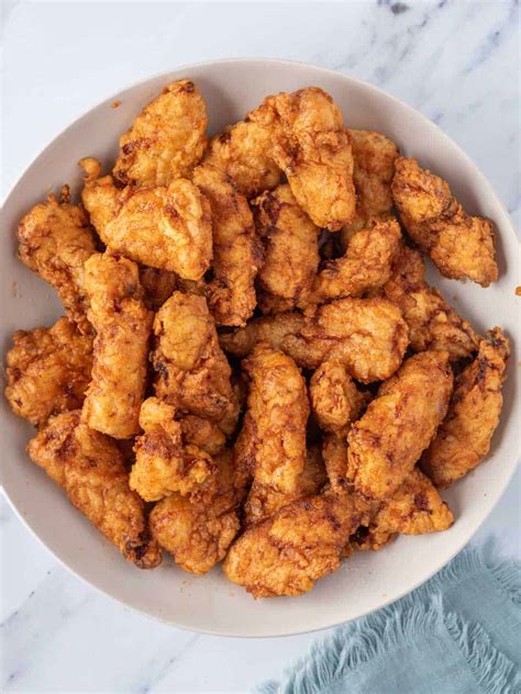 KFC Nashville Hot Chicken Tenders Recipe - Cookin' with Mima