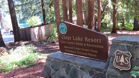 Clear Lake Resort Camping | Willamette National Forest, Oregon