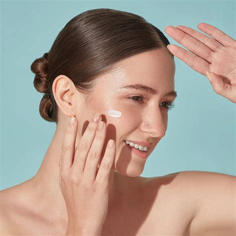 Bye-Bye Blemishes: Your Guide to Clear Skin – Youneek Pro Science ...