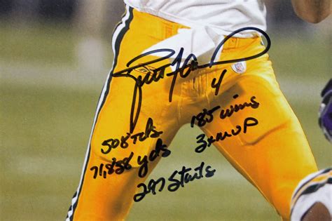 Lot Detail - Brett Favre Signed 16" x 20" Color Photo w/5 Handwritten ...