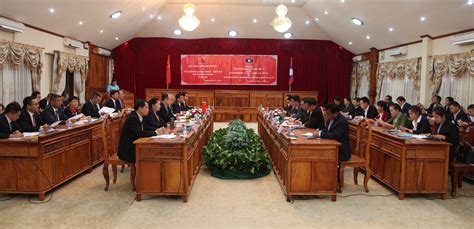 老挝北部8省外事厅与云南省西双版纳州、普洱市外事侨务办公室外事合作机制第七次会议在琅勃拉邦举行