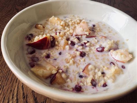 My cool and tasty 230 calorie desert. Koldskål, nectarine, chopped ...