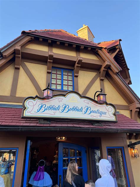 No Bibbidi Bobbidi Boutique Reservation? Here’s What to Do!