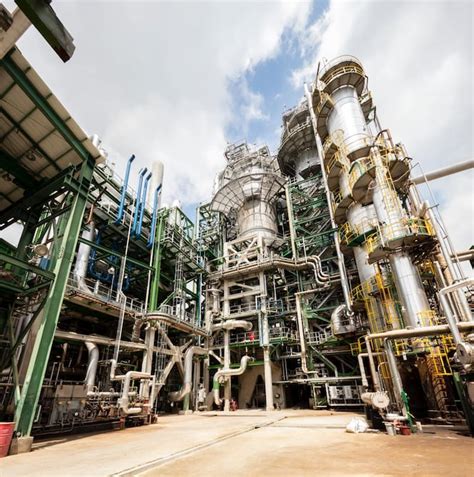 Refinería de Esmeraldas se paraliza por 65 días para reparaciones ...