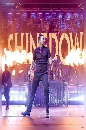 Shinedown Brent Smith Zach Myers Eric Bass Barry Kerch Jasin Todd Brad ...