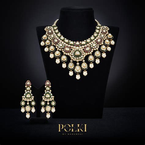 Manubhai Jewellers | Gold & Diamond Jewellers in Borivali, Mumbai