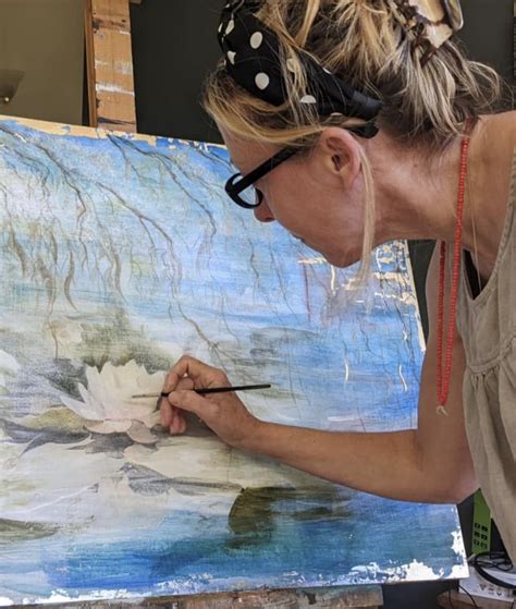 Say hello to Julia White, our new artist-in-residence! - Hurstworks