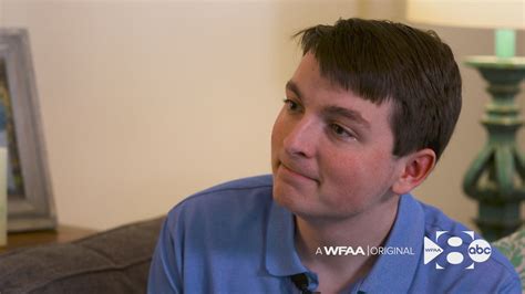 21-year-old Texan with autism eating new things to inspire others ...