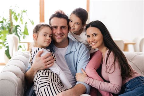 Decoding the Best Time to Sell a House: Insider Tips | Platinum Properties