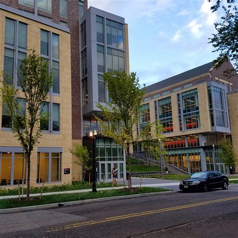 Rutgers University New Brunswick - Average SAT Scores and Admission ...