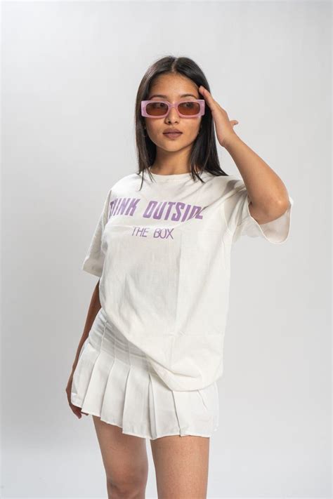 Think outside The Box Oversize Tee For Womens – SUGERCANDY