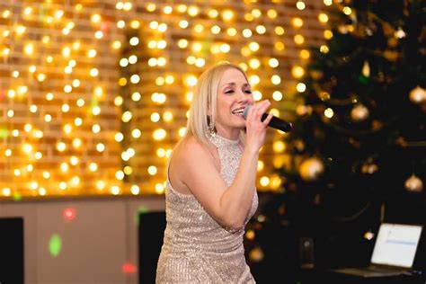 GEMMA B Returns to the RED , Red Lion Swaffham, Northwold, 13 December ...