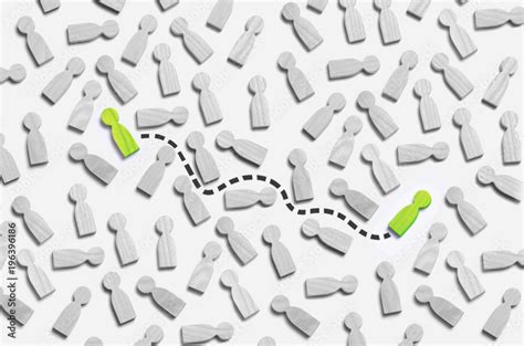 Local Connection of People 的图像结果